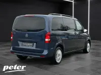 Gebraucht Mercedes V220 163 PS (119 kW) 2025 Sodalithblau met. Van / Kleinbus