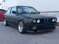 Gebraucht BMW 325 Performance 170 PS (125 kW) 1985 Grau Coupé