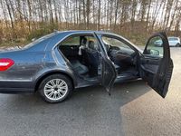 Gebraucht Mercedes E200 136 PS (100 kW) 2010 Grau Limousine