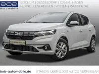 Usado Dacia Sandero Expression 122 CV (89 kW) 2023 Blanco Utilitario