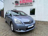 Gebraucht Toyota Verso Edition 132 PS (97 kW) 2011 Blau Van / Kleinbus