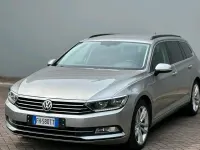Gebraucht VW Passat 150 PS (110 kW) 2017 Silber Kombi