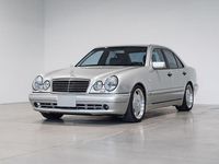 Gebraucht Mercedes E55 AMG AMG 354 PS (260 kW) 1999 Brillantsilber Limousine