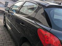 Gebraucht Peugeot 207 95 PS (69 kW) 2009 Schwarz Kleinwagen
