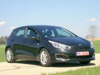 Używany Kia Ceed 99 KM (72 kW) 2017 Czarny Hatchback