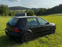 Gebraucht VW Golf IV 75 PS (55 kW) 2004 Schwarz Kleinwagen