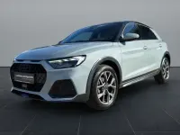 Gebraucht Audi A1 Ambiente 110 PS (80 kW) 2023 Rot SUV