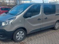 Gebraucht Renault Trafic 145 PS (106 kW) 2017 Braun Van / Kleinbus