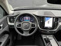Gebraucht Volvo XC60 Plus 197 PS (144 kW) 2024 Schwarz SUV