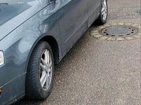 Gebraucht VW Passat 140 PS (102 kW) 2010 Grau Kombi