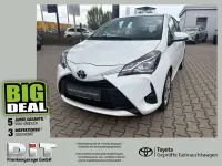 Gebraucht Toyota Yaris Comfort 111 PS (81 kW) 2019 Schneeweiss Kleinwagen