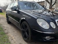 Gebraucht Mercedes E320 224 PS (164 kW) 2007 Schwarz Kombi