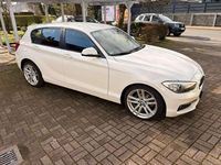 Gebraucht BMW 116 Advantage 109 PS (80 kW) 2018 Weiß Kleinwagen