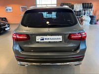 Gebraucht Mercedes GLC250 204 PS (150 kW) 2016 Selenitgrau SUV