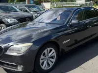 Gebraucht BMW 730 245 PS (180 kW) 2009 Grau Limousine