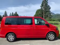 Używany VW T5 114 KM (83 kW) 2015 Czerwony Van