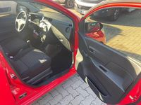 Gebraucht Daihatsu Cuore Plus 58 PS (42 kW) 2011 Rot Kleinwagen