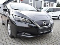 Gebraucht Nissan Leaf 110 kW (150 PS) 2022 Black (m) Kleinwagen