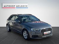 Gebraucht Audi A3 Sport 116 PS (85 kW) 2017 Grau Limousine