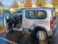 Gebraucht Peugeot Rifter Allure 110 PS (80 kW) 2021 Silber Van / Kleinbus