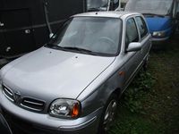 Gebraucht Nissan Micra 60 PS (44 kW) 2001 Silber Kleinwagen