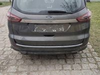 Gebraucht Ford S-MAX Titanium 179 PS (131 kW) 2015 Grau Van / Kleinbus