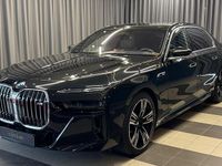 Gebraucht BMW M760e Performance 571 PS (419 kW) 2024 Schwarz Limousine