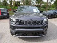 Neu Jeep Compass Summit 131 PS (96 kW) 2025 Grigio moda (graphite grey met SUV