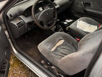 Gebraucht Renault Clio 75 PS (55 kW) 1997 Silber Kleinwagen