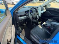 Gebraucht Ford Mustang Mach-E 100 kW (136 PS) 2022 Blau SUV