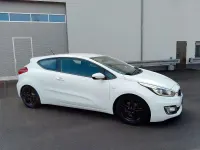 Gebraucht Kia Ceed 135 PS (99 kW) 2015 Weiß Kleinwagen