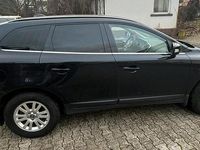 Gebraucht Volvo XC60 163 PS (119 kW) 2012 Schwarz SUV
