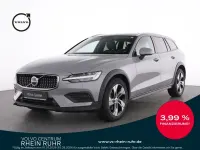 Gebraucht Volvo V60 CC Plus 197 PS (144 kW) 2024 Grau Kombi