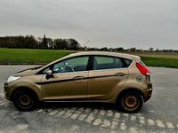 Gebraucht Ford Fiesta Titanium 82 PS (60 kW) 2012 Beige Kleinwagen