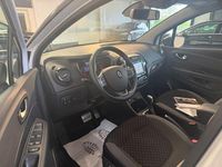 Gebraucht Renault Captur Collection 150 PS (110 kW) 2019 Weiß SUV