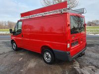 Second-hand Ford Transit 86 CP (63 kW) 2009 Roșu Pickup