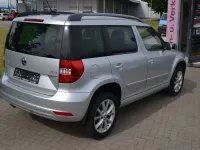 Gebraucht Skoda Yeti Joy 110 PS (80 kW) 2016 Silber SUV
