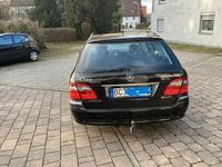 Gebraucht Mercedes E200 Avantgarde 184 PS (135 kW) 2007 Schwarz Limousine