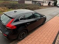 Gebraucht Volvo V40 150 PS (110 kW) 2014 Schwarz Kleinwagen