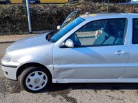 Gebraucht VW Polo 75 PS (55 kW) 2001 Silber Kleinwagen