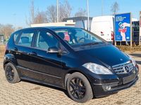 Gebraucht Mercedes A180 116 PS (85 kW) 2011 Schwarz Kleinwagen