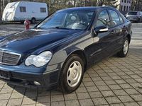 Gebraucht Mercedes C180 143 PS (105 kW) 2003 Schwarz Limousine