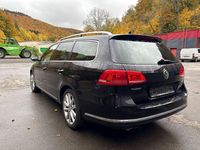 Gebraucht VW Passat Highline 211 PS (155 kW) 2012 Schwarz Kombi