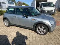 Usata Mini ONE 90 CV (66 kW) 2003 Argento Utilitaria