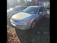 Gebraucht Ford Mondeo 125 PS (91 kW) 2007 Silber Limousine