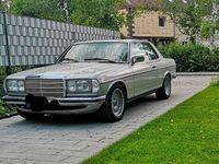 Gebraucht Mercedes 280 185 PS (136 kW) 1982 Silber Coupé