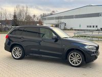 gebraucht BMW X5 xDrive40d | M-Paket | AHK | Sthzg | Pano |