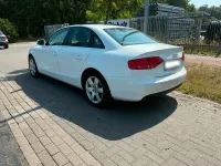 Gebraucht Audi A4 160 PS (117 kW) 2011 Weiß Limousine