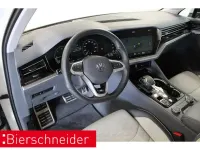 Gebraucht VW Touareg R-line 286 PS (210 kW) 2025 Weiss SUV