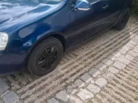 Brugt VW Golf V 90 HK (66 kW) 2004 Blå Hatchback